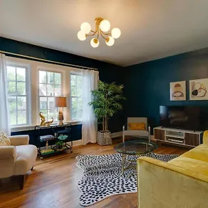 colonial-coziness-sleeps-8-2-mi-to-broadway.nashville-hotels.org/